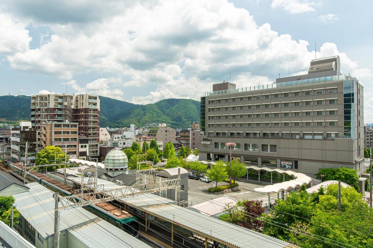 Yamashina Sanraku 酒店